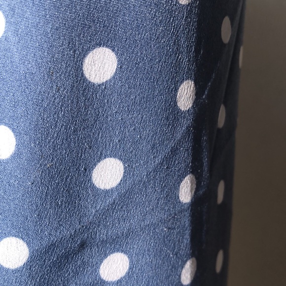 (👚3 for $20) Lightweight blue-grey white polka dot top M- to fit size 10 shein - Picture 3 of 5